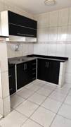 Cozinha com armários, apartamento em Sobradinho