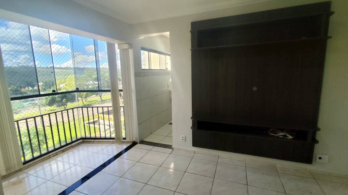 Sala com varanda envidraçada